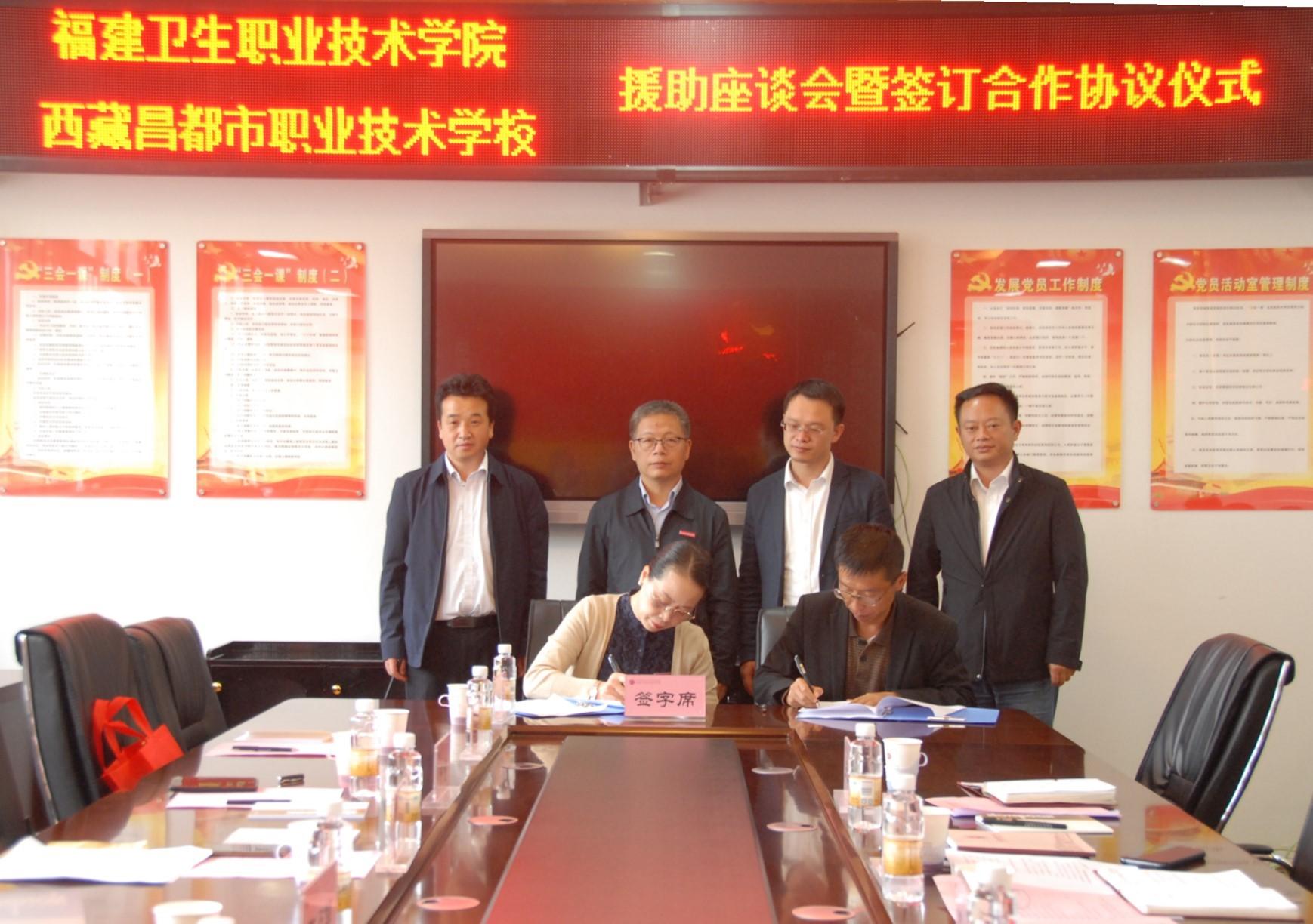 點(diǎn)擊圖片翻到下一頁(yè)>> 點(diǎn)擊圖片翻到下一頁(yè)>>