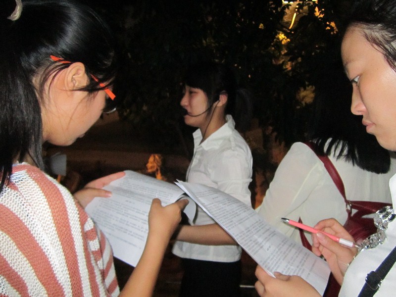 曇石山文化博物館義務講解隊培訓之一：聽取專業(yè)講解與分組培訓