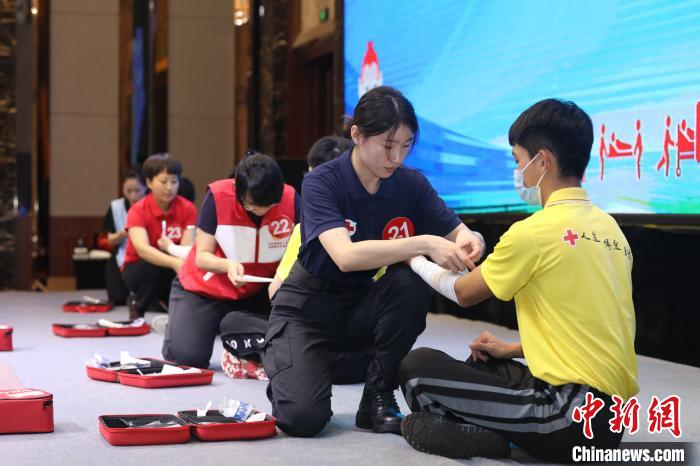 比賽現(xiàn)場。　趙凌峰 攝